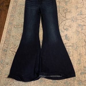 Cute bell bottom Jeans